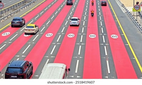 Roadway painted color lanes